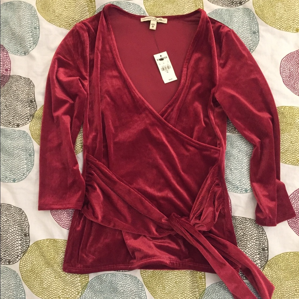 NWT Express shirt maroon size xs